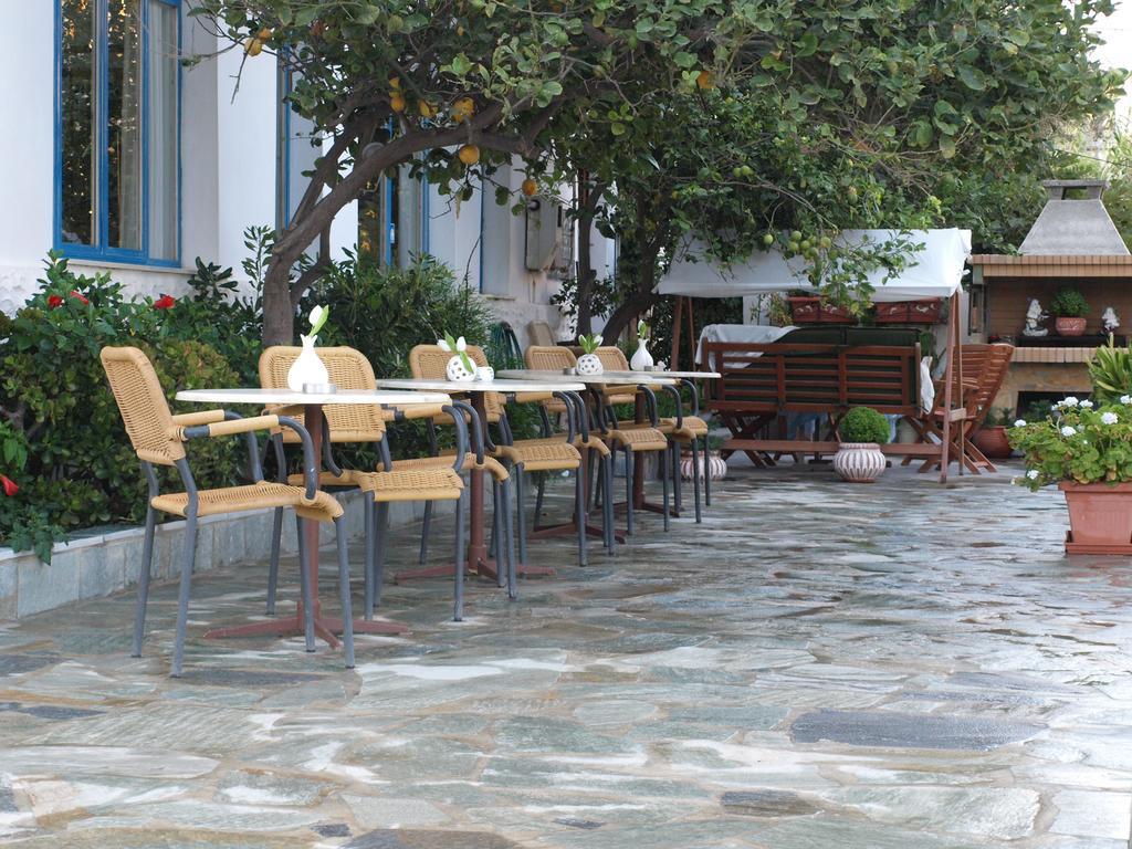 Serifos Beach Hotel Livadi  Exterior photo