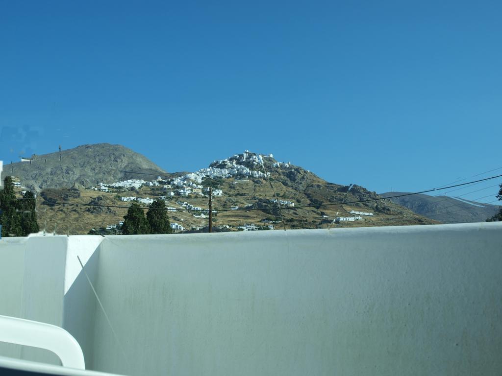 Serifos Beach Hotel Livadi  Exterior photo