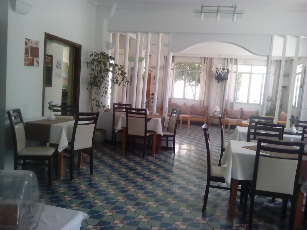 Serifos Beach Hotel Livadi  Exterior photo