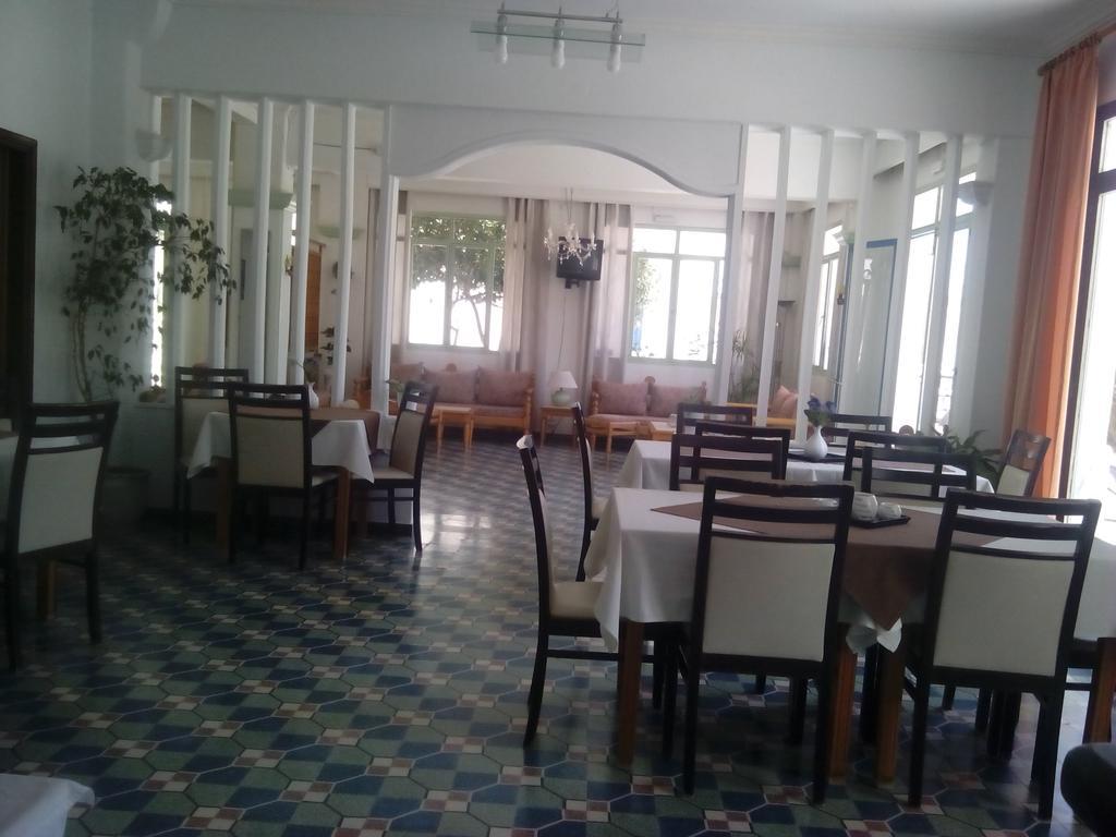 Serifos Beach Hotel Livadi  Exterior photo