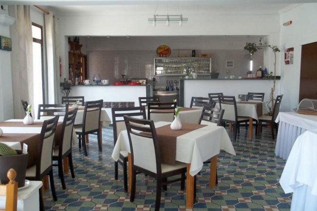 Serifos Beach Hotel Livadi  Exterior photo